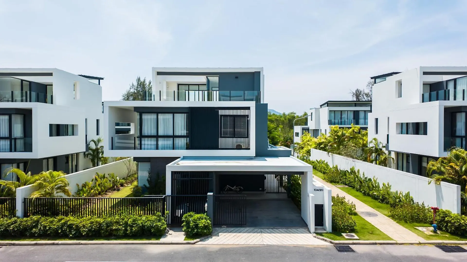 Laguna Park Villa contacts
